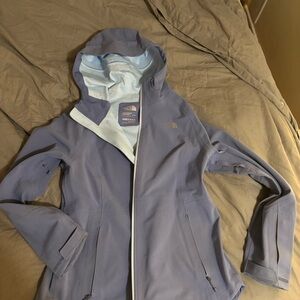 The North Face Women's periwinkle Hooded raincoat Jacket